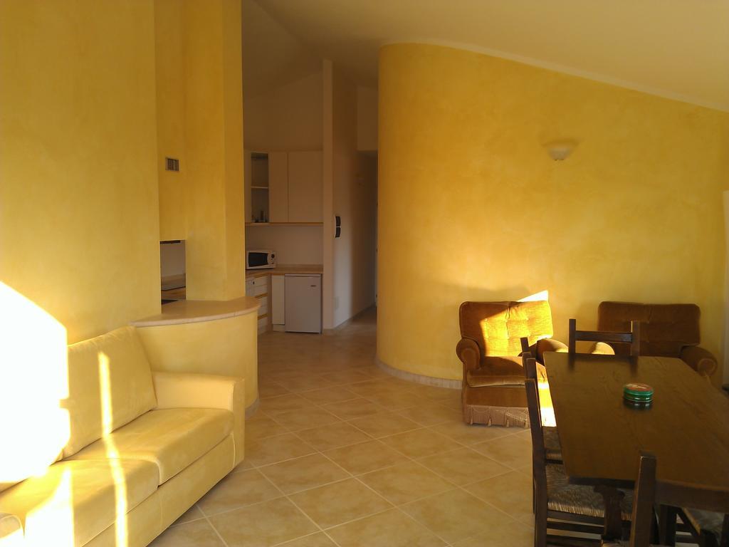 Il Crinale Apartment ซานจีมิญญาโน ภายนอก รูปภาพ