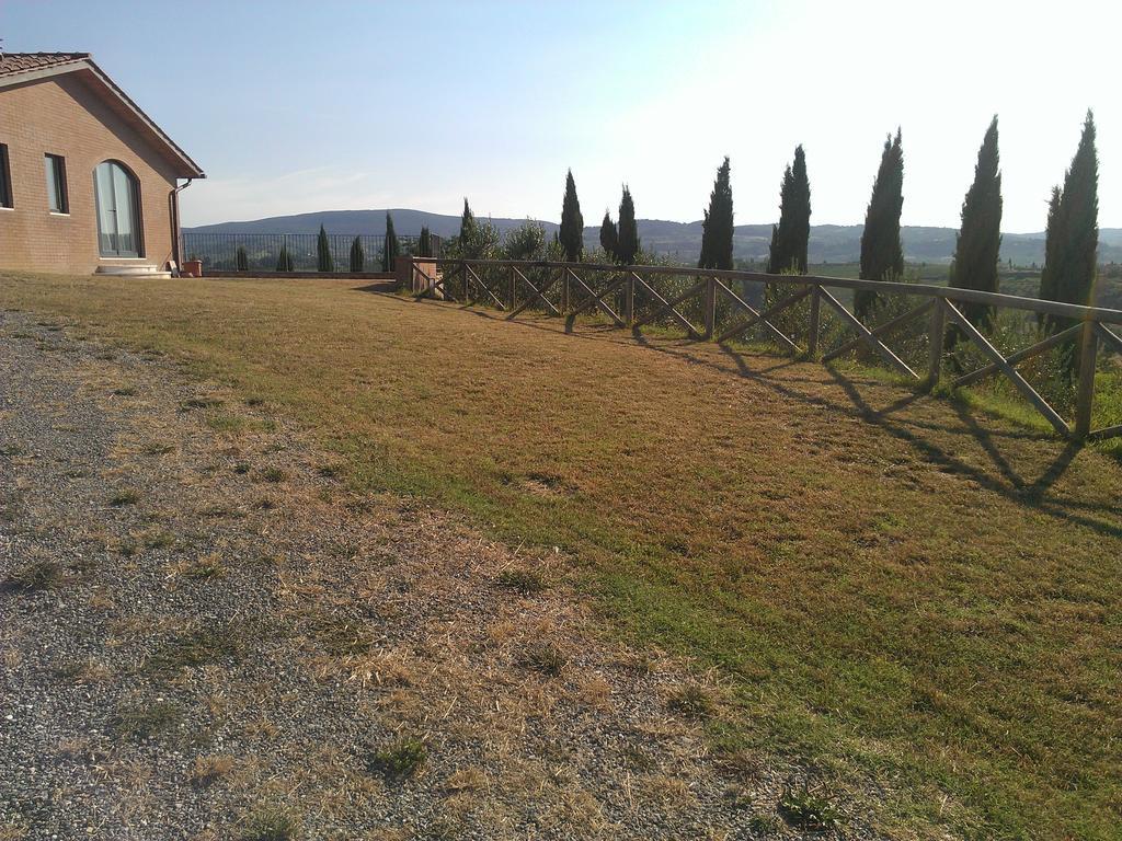 Il Crinale Apartment ซานจีมิญญาโน ภายนอก รูปภาพ